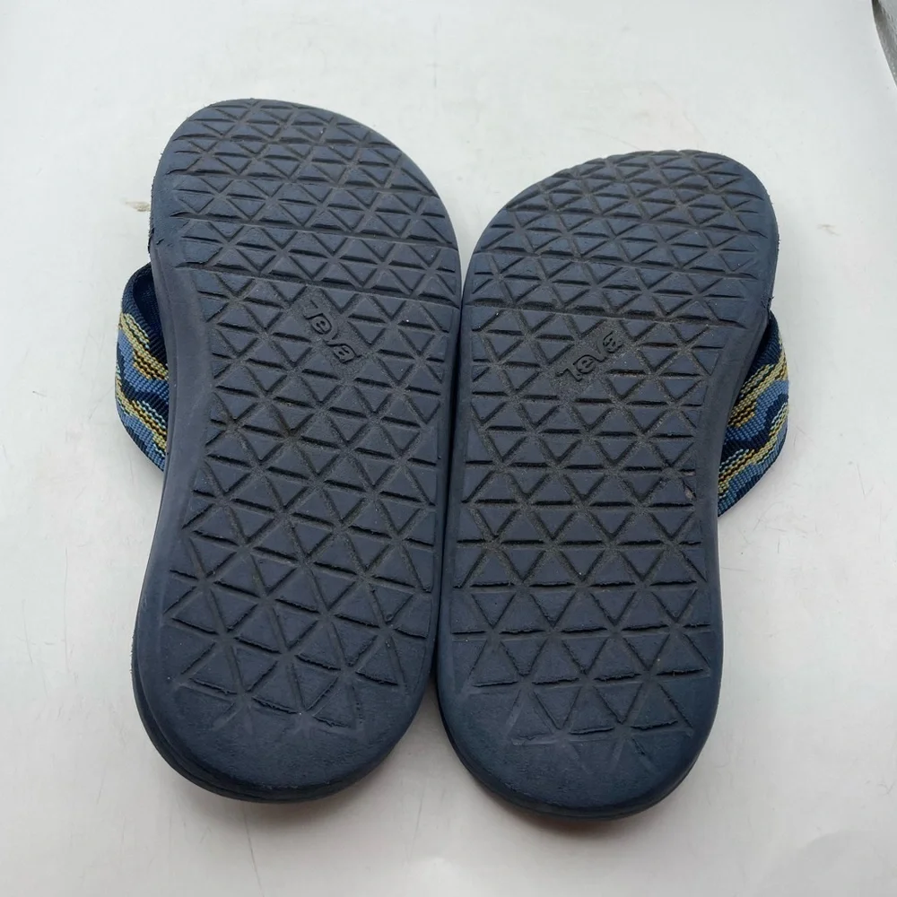 Teva Voya boys blue sandals size 13